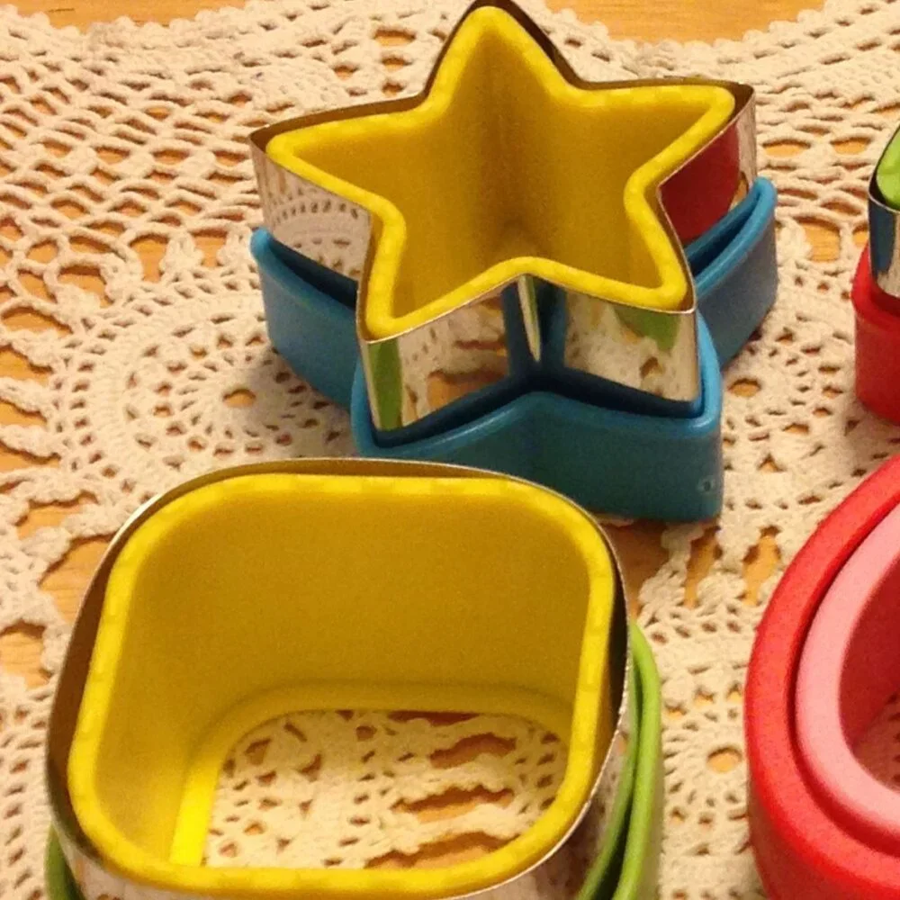 DIY Sandwich, bread cutter and sealer for kids